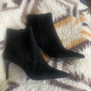 Elegant Black Ankle Boots